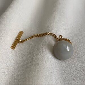 VTG Gold Chain Tie Clip with Round Grey Stone